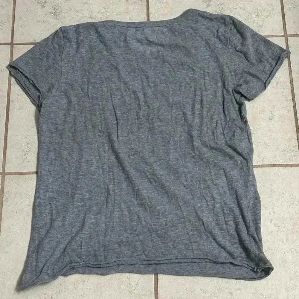 Large PORTLAND TRAILBLAZERS New Era Tee Top - Picture 4 of 6